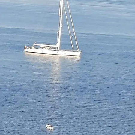 Semesterbostad Imelda *